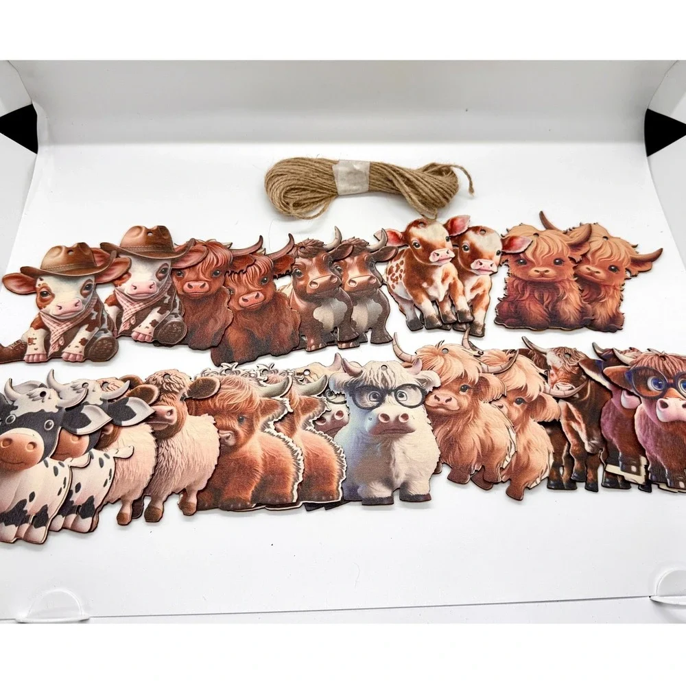 Highland Cow Wooden Ornaments Set Farmhouse Cattle Decor Jute Twine Garland 20pc